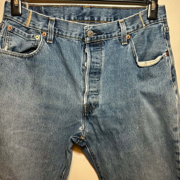 Levi’s 501 button fly jeans - Picture 3 of 13